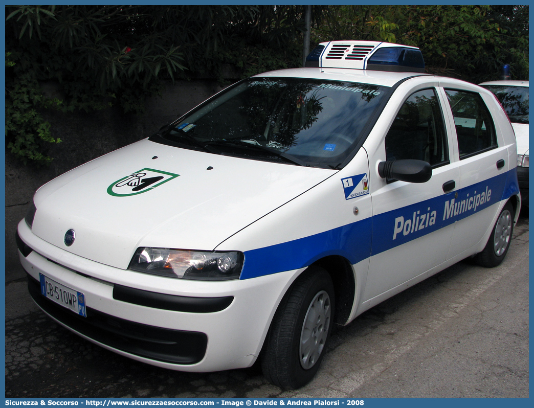 -
Polizia Municipale
Comune di Montecalvo in Foglia
Fiat Punto II serie
Parole chiave: Polizia;Locale;Municipale;Montecalvo in Foglia;Fiat;Punto