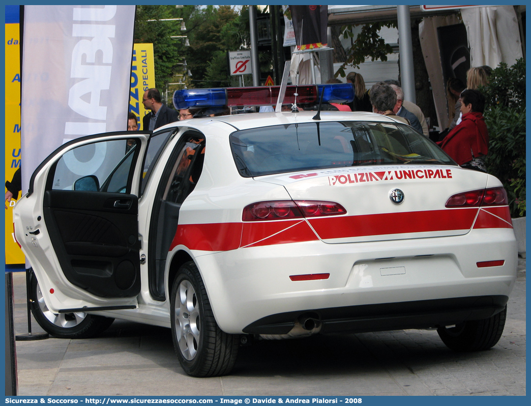 -
Polizia Municipale
Regione Toscana
Alfa Romeo 159
Prototipo
Parole chiave: Polizia;Locale;Municipale;Toscana;Alfa Romeo;159;Prototipo