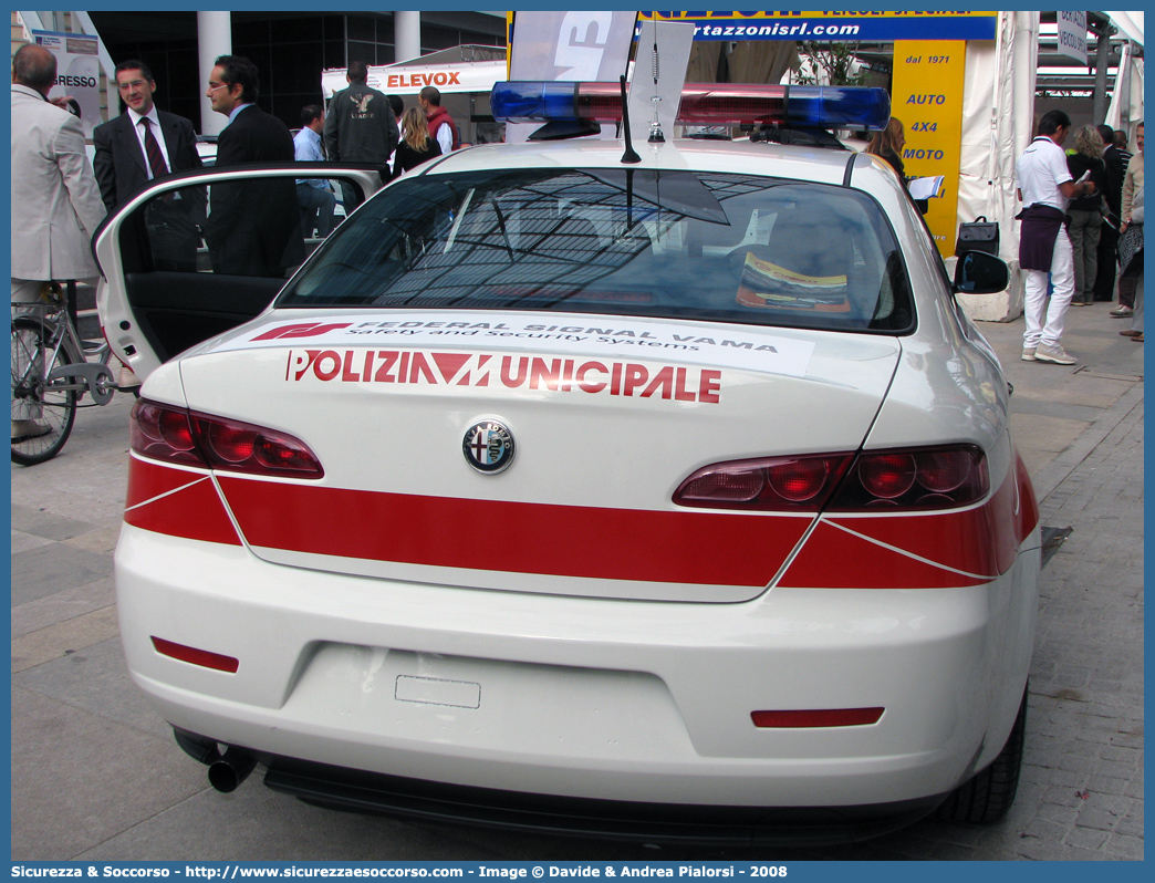 -
Polizia Municipale
Regione Toscana
Alfa Romeo 159
Prototipo
Parole chiave: Polizia;Locale;Municipale;Toscana;Alfa Romeo;159;Prototipo