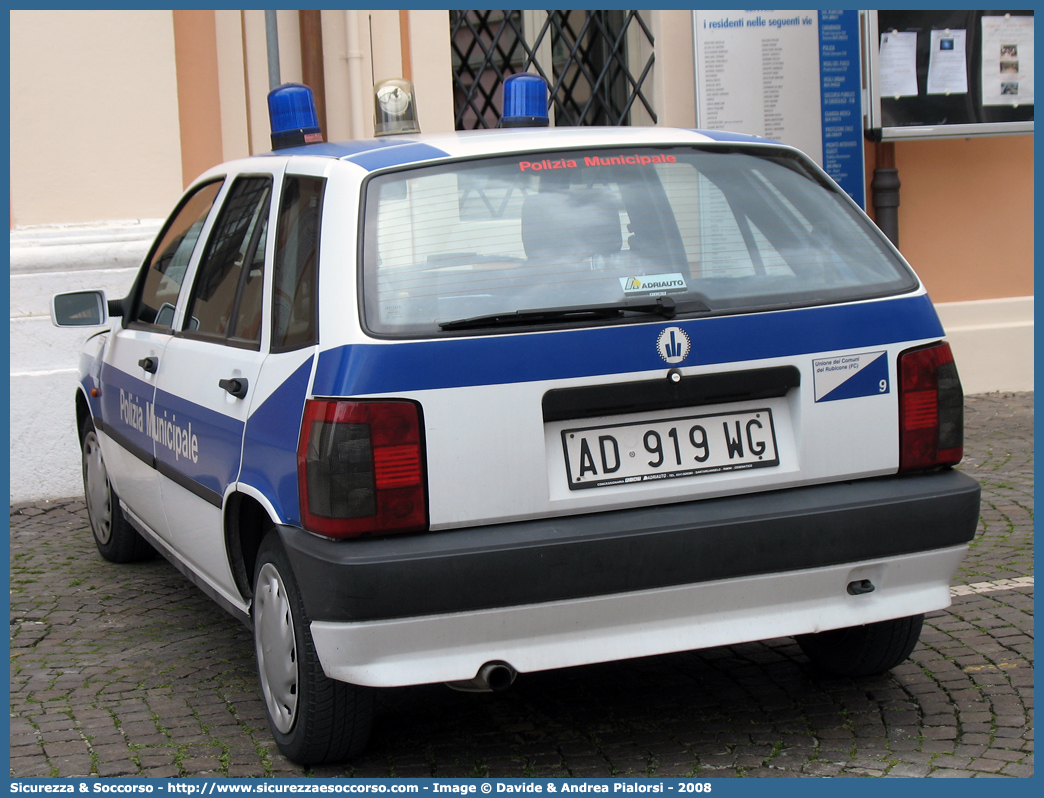 -
Polizia Municipale
Unione Comuni del Rubicone
Fiat Tipo I serie
Parole chiave: Polizia;Locale;Municipale;Rubicone;Fiat;Tipo