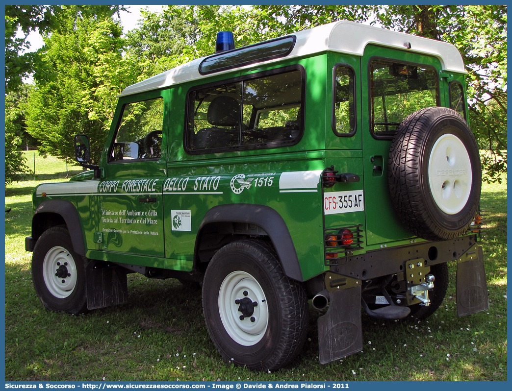 CFS 355AF
Corpo Forestale dello Stato
Parco Nazionale
delle Foreste Casentinesi
Land Rover Defender 90
Parole chiave: Corpo;Forestale;Stato;Corpo Forestale dello Stato;CFS;C.F.S.;Land Rover;Defender;90