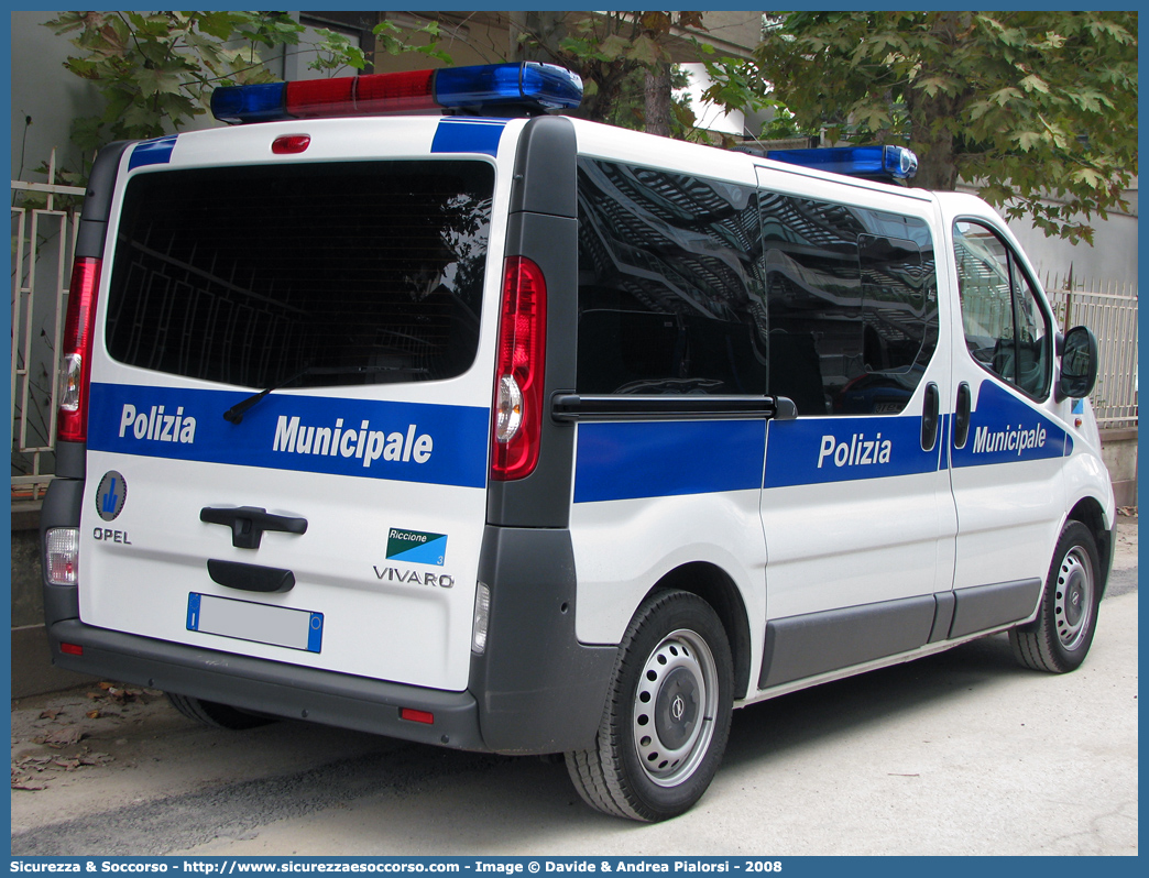 -
Polizia Municipale
Comune di Riccione
Opel Vivaro I serie
Allestitore Focaccia Group S.r.l.
Parole chiave: Polizia;Municipale;Locale;Riccione;Opel;Vivaro;Focaccia