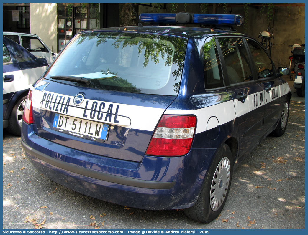 -
Polizia Locale
Comune di Vicenza
Fiat Stilo
Parole chiave: Polizia;Locale;Municipale;Vicenza;Fiat;Stilo