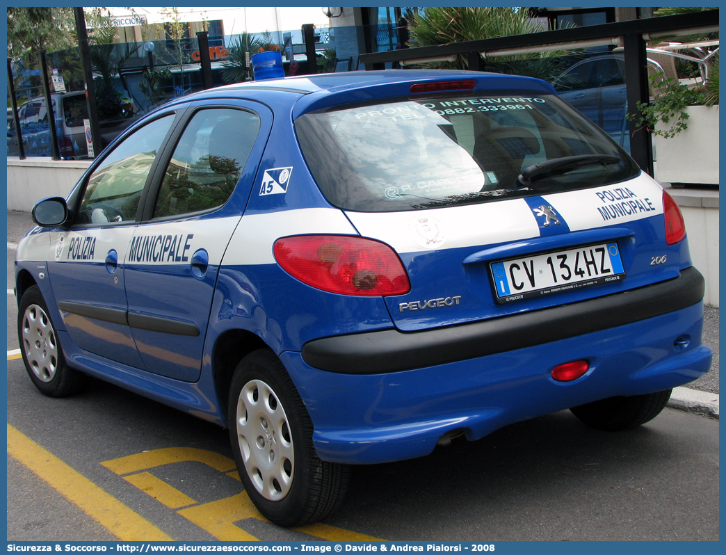 -
Polizia Municipale
Comune di San Severo
Peugeot 206
Parole chiave: Polizia;Locale;Municipale;San Severo;Peugeot;206