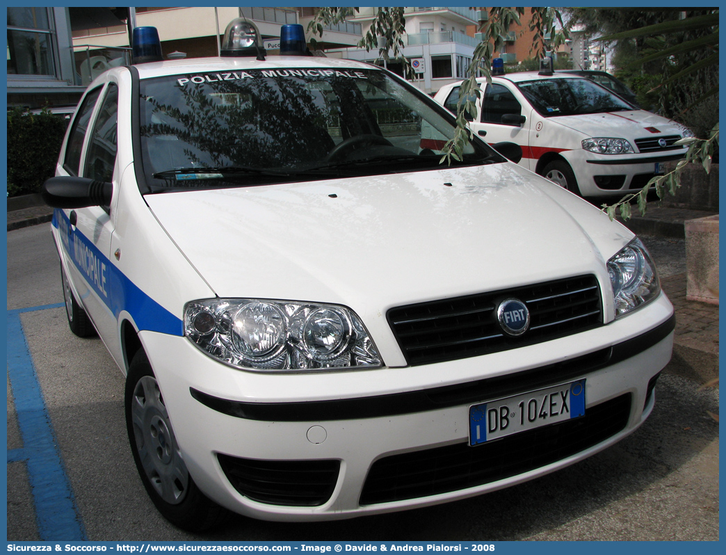 -
Polizia Municipale
Comune di Mentana
Fiat Punto III serie
Parole chiave: Polizia;Municipale;Locale;Mentana;Fiat;Punto