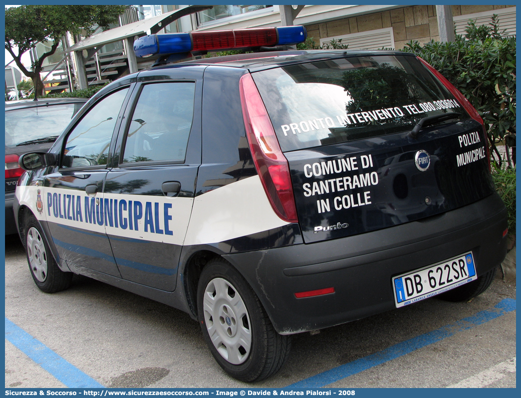 -
Polizia Municipale
Comune di Santeramo in Colle
Fiat Punto III serie
Parole chiave: Polizia;Locale;Municipale;Santeramo in Colle;Fiat;Punto