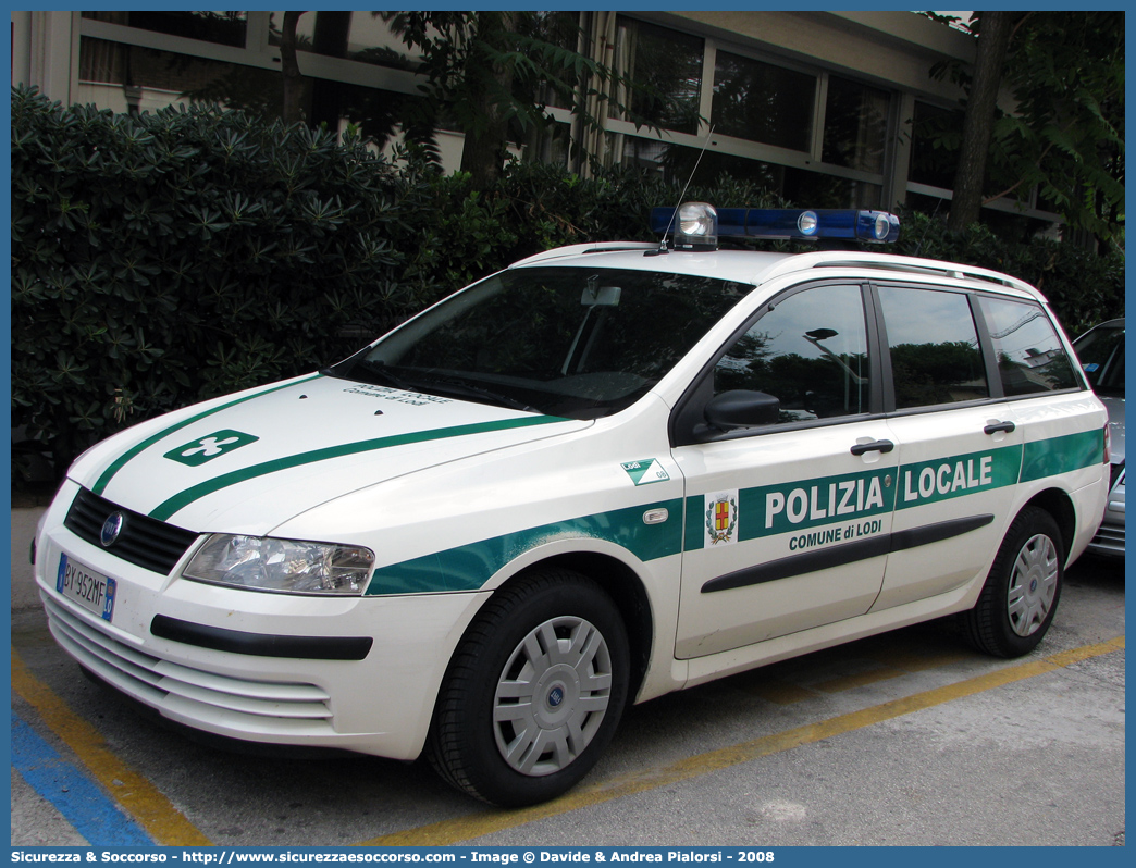 -
Polizia Locale
Comune di Lodi
Fiat Stilo Multiwagon
Parole chiave: Polizia;Locale;Municipale;Lodi;Fiat;Stilo;Multiwagon