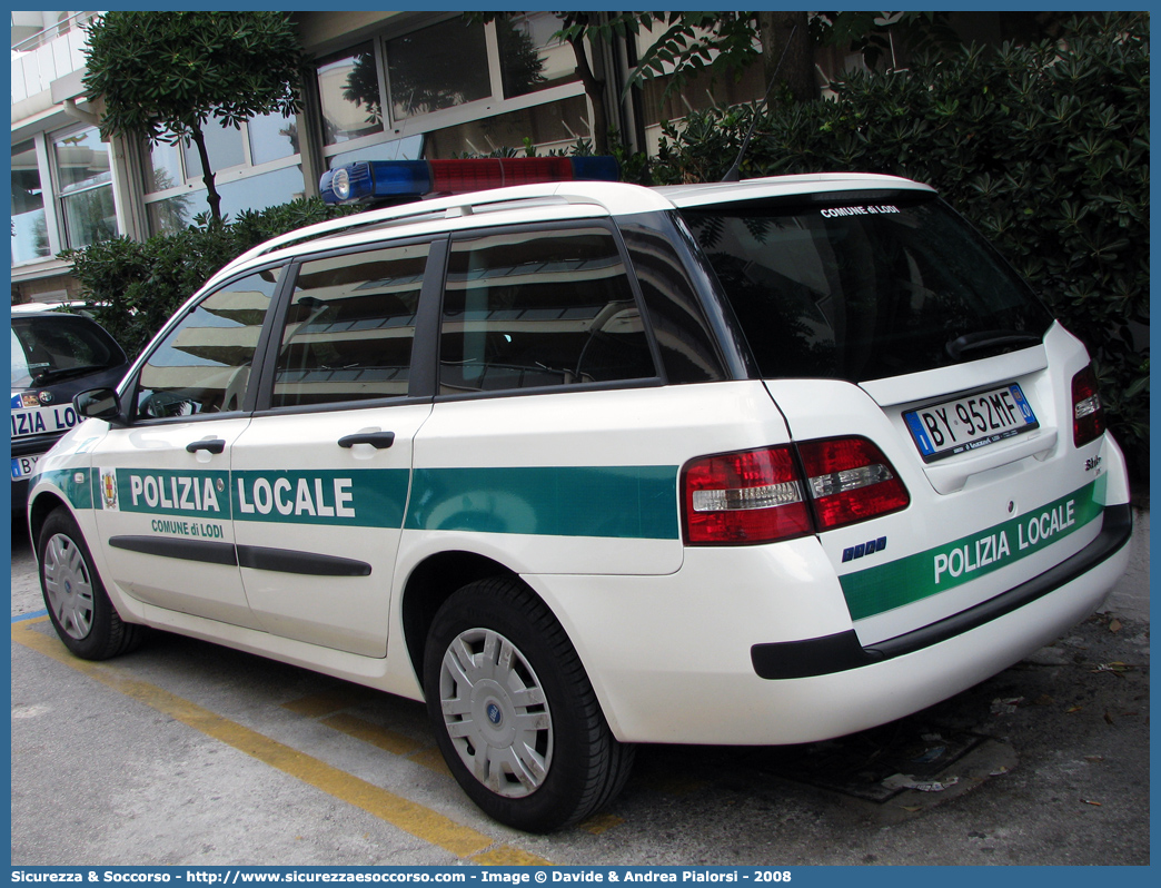 -
Polizia Locale
Comune di Lodi
Fiat Stilo Multiwagon
Parole chiave: Polizia;Locale;Municipale;Lodi;Fiat;Stilo;Multiwagon