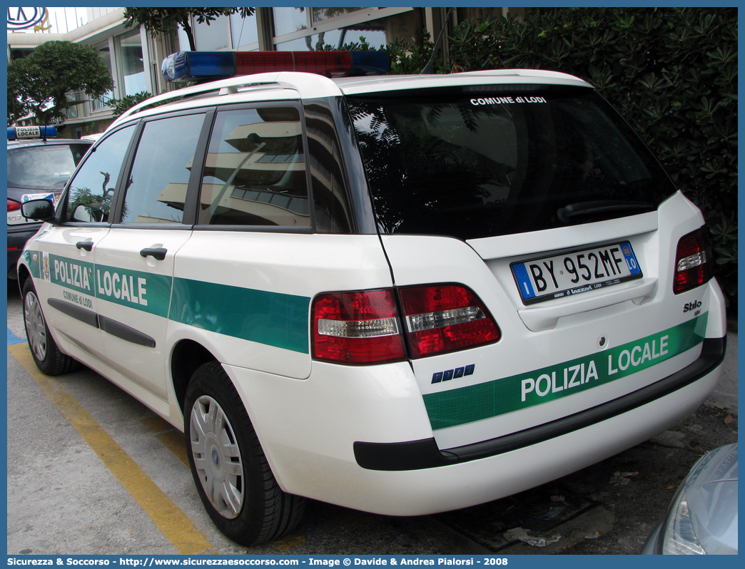 -
Polizia Locale
Comune di Lodi
Fiat Stilo Multiwagon
Parole chiave: Polizia;Locale;Municipale;Lodi;Fiat;Stilo;Multiwagon