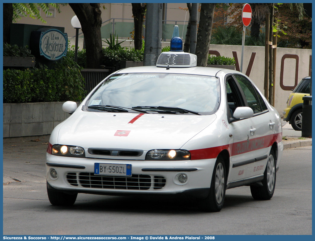 -
Polizia Municipale
Comune di Agliana
Fiat Marea
Allestitore Ciabilli S.r.l.
Parole chiave: Polizia;Locale;Municipale;Agliana;Fiat;Marea;Ciabilli