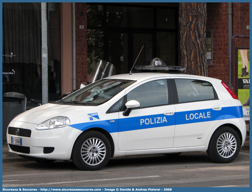 -
Polizia Locale
Comune di Ciampino
Fiat Grande Punto
Allestitore Elevox S.r.l.
Parole chiave: Polizia;Locale;Municipale;Ciampino;Fiat;Grande Punto;Elevox