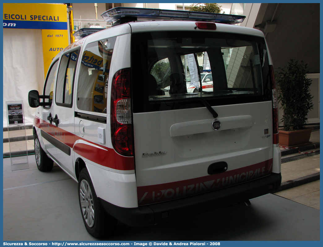 -
Polizia Municipale
Regione Toscana
Fiat Doblò I serie restyling
Prototipo
Parole chiave: Polizia;Locale;Municipale;Toscana;Fiat;Doblò;Prototipo