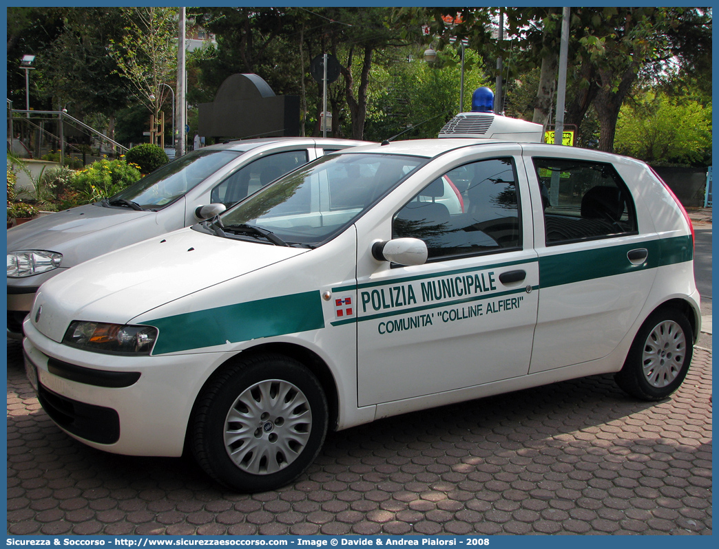 -
Polizia Municipale
Unione Comuni
Comunità Collinare Colline Alfieri
Fiat Punto II serie
Parole chiave: Polizia;Locale;Municipale;Colline Alfieri;Fiat;Punto