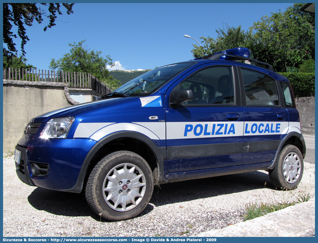 -
Polizia Locale
Comune di Conco
Fiat Nuova Panda 4x4
Parole chiave: Polizia;Locale;Municipale;Conco;Fiat;Nuova Panda