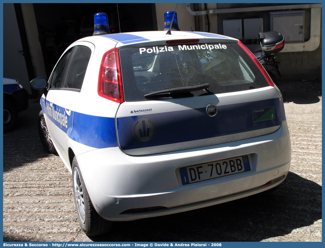 -
Polizia Municipale
Comune di Pianoro
Fiat Grande Punto
Allestitore Bertazzoni S.r.l.
Parole chiave: Polizia;Locale;Municipale;Pianoro;Fiat;Grande Punto;Bertazzoni