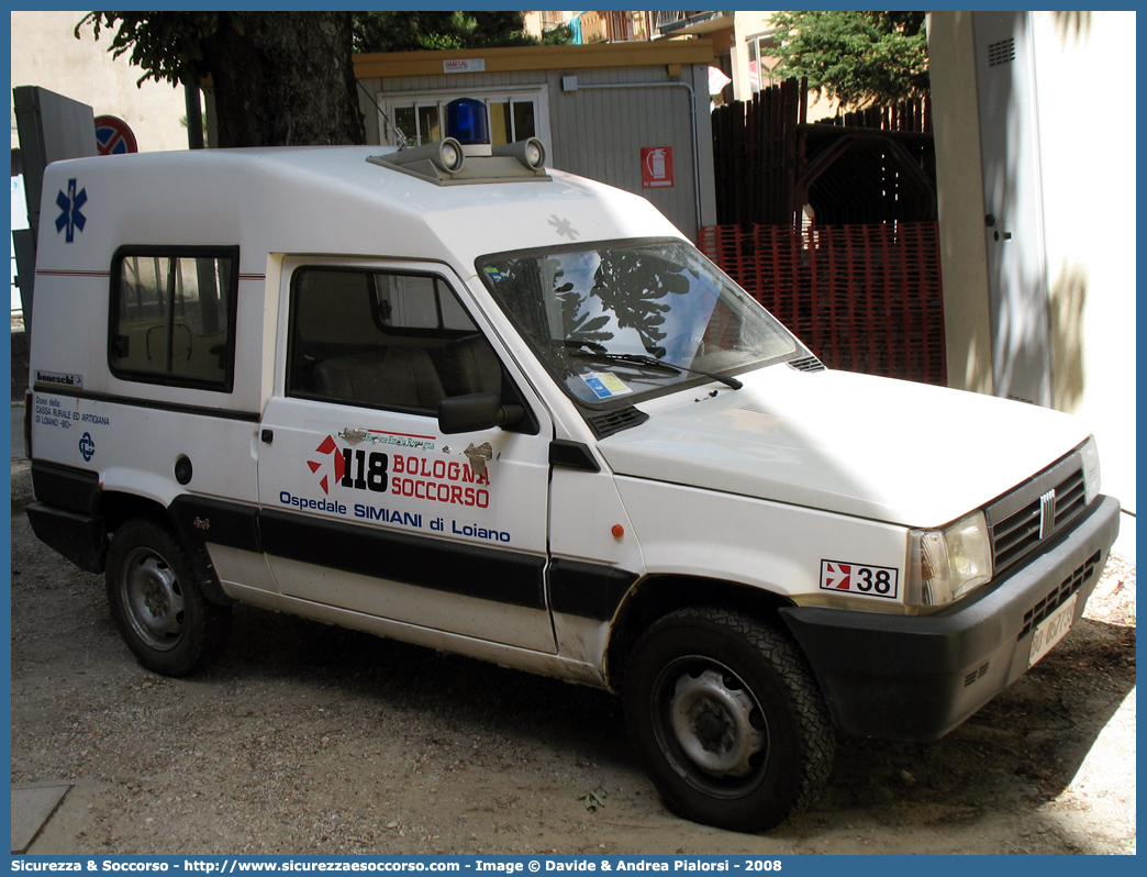 BO 2238
118 Bologna Soccorso
Fiat Panda 4x4 II serie
Parole chiave: 118;Bologna;Soccorso;Fiat;Panda;GECAV;Gestione;Emergenze;Alta Velocità;Variante di Valico