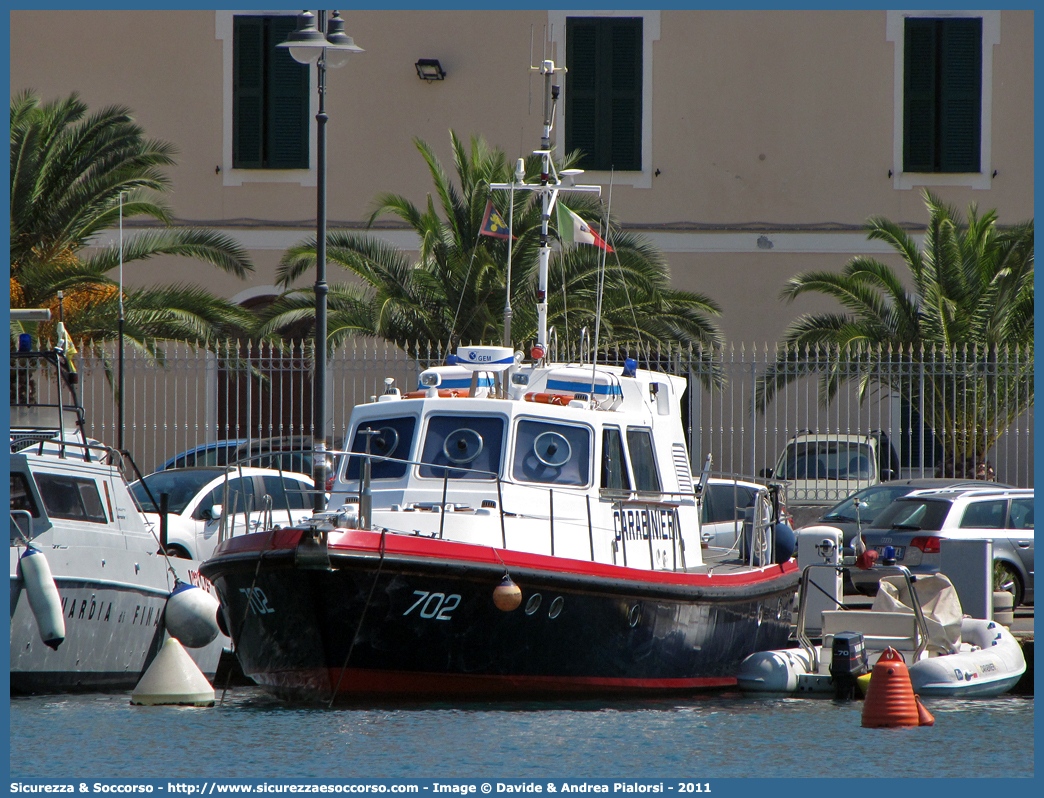 702
Arma dei Carabinieri
Servizio Navale
Motovedetta d'Altura Classe 700
Parole chiave: CC;C.C.;Arma;Carabinieri;Servizio;Navale;Motovedetta;Altura;Classe;700