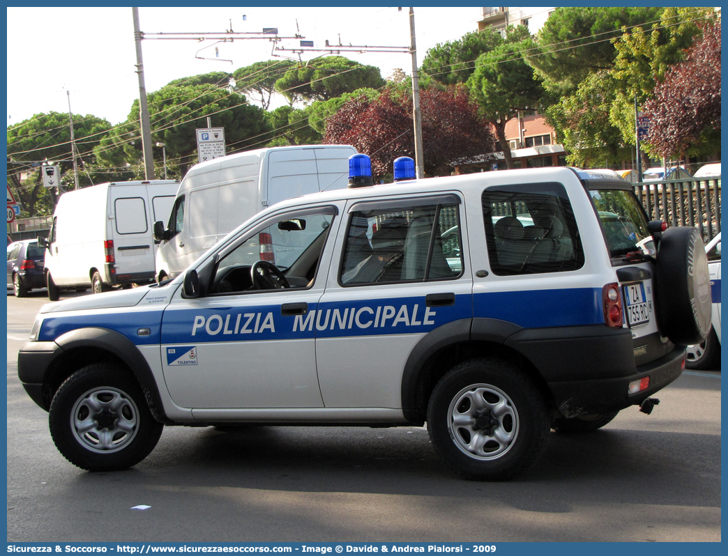 -
Polizia Municipale
Comune di Tolentino
Land Rover Freelander I serie
Parole chiave: Polizia;Locale;Municipale;Tolentino;Land Rover;Freelander