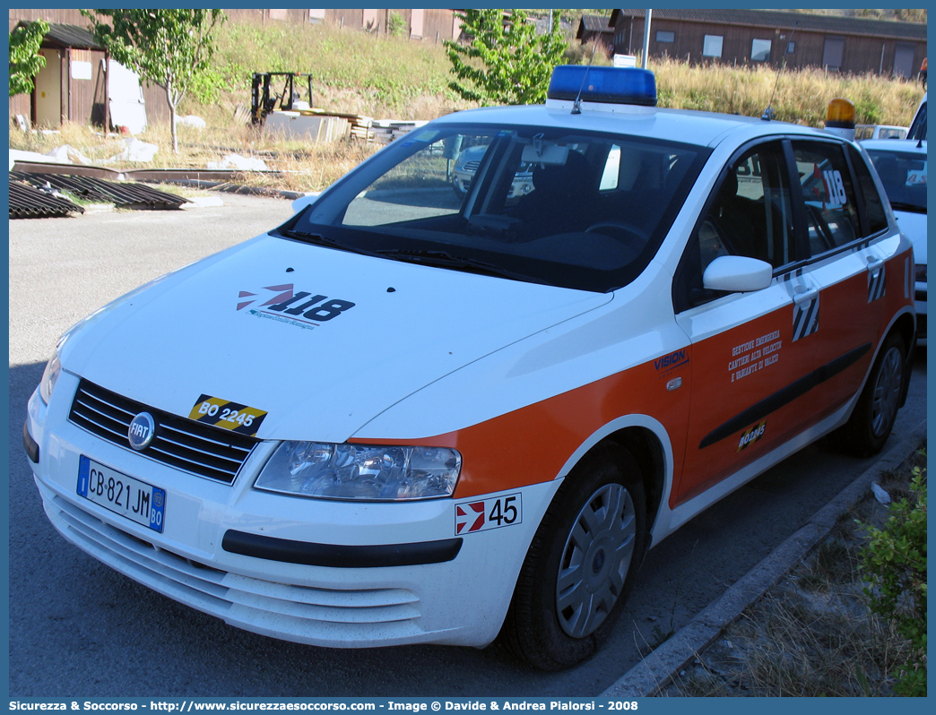 BO 2245
118 Bologna Soccorso
Fiat Stilo
Parole chiave: 118;Bologna;Soccorso;Fiat;Stilo;GECAV;Gestione;Emergenza;Cantieri;Alta Velocità;Variante di Valico