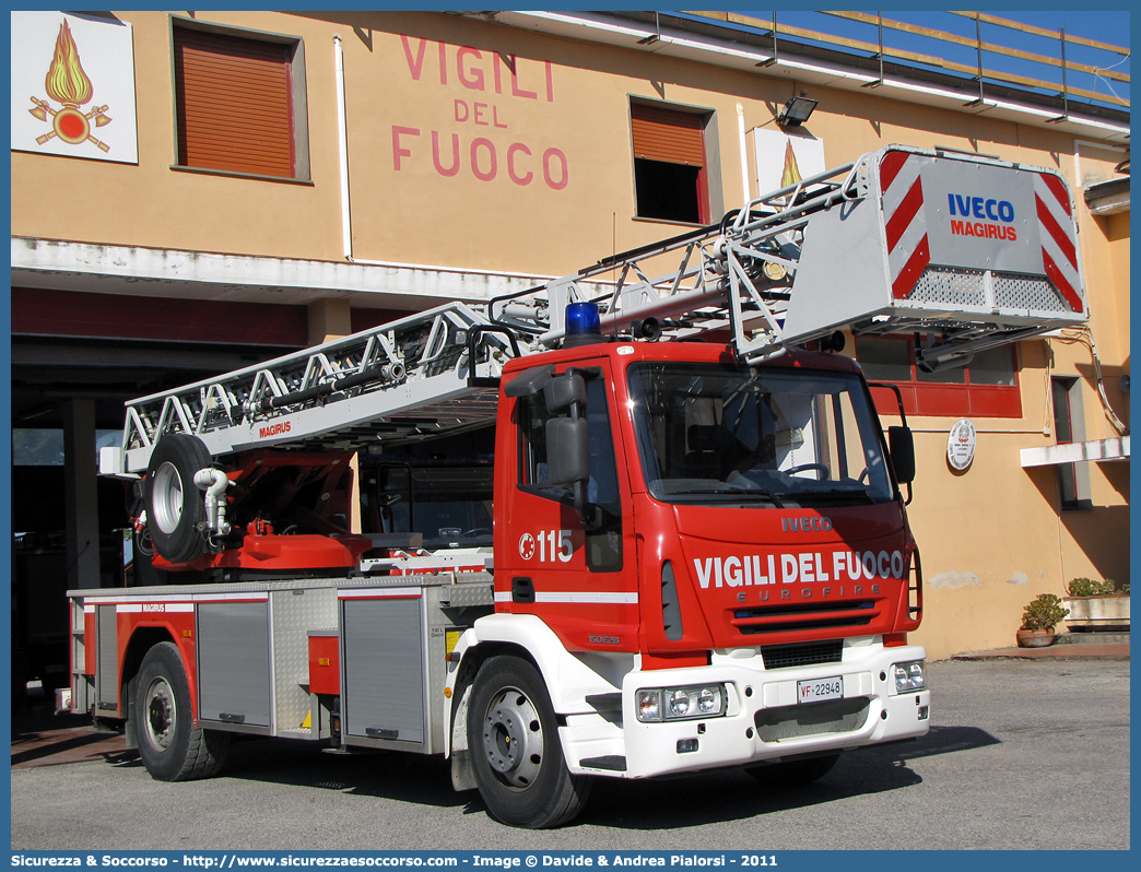 VF 22948
Corpo Nazionale Vigili del Fuoco
Iveco 150E28 EuroFire II serie
Allestitore Magirus
unico esemplare
con asse posteriore sterzante
Parole chiave: VVF;V.V.F.;Corpo;Nazionale;Vigili;del;Fuoco;AutoScala;AS;Iveco;150E28;EuroFire;Magirus