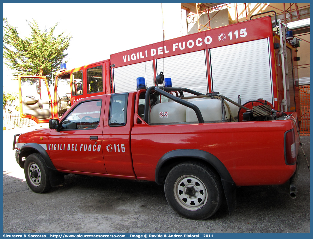 VF 21269
Corpo Nazionale Vigili del Fuoco
Nissan Navara I serie
(variante)
Parole chiave: Corpo;Nazionale;Vigili del Fuoco;Vigili;Fuoco;Nissan;Navara