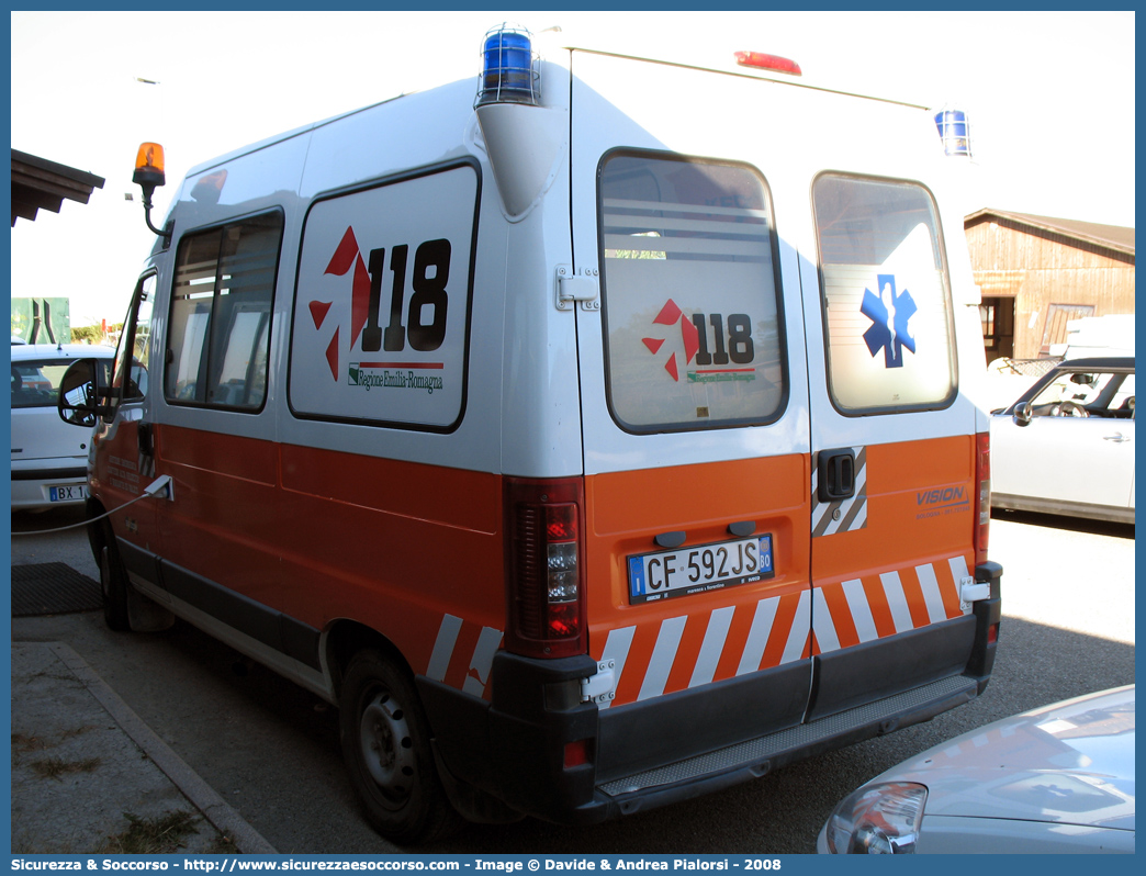 BO 2236
118 Bologna Soccorso
Fiat Ducato II serie restyling
Parole chiave: 118;Bologna;Soccorso;Ambulanza;Fiat;Ducato;GECAV;Gestione;Emergenza;Cantieri;Alta Velocità;Variante di Valico