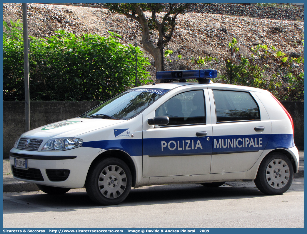 -
Polizia Municipale
Comune di Sant'Elpidio a Mare
Fiat Punto III serie restyling
Parole chiave: Polizia;Locale;Municipale;Sant'Elpidio a Mare;Fiat;Punto