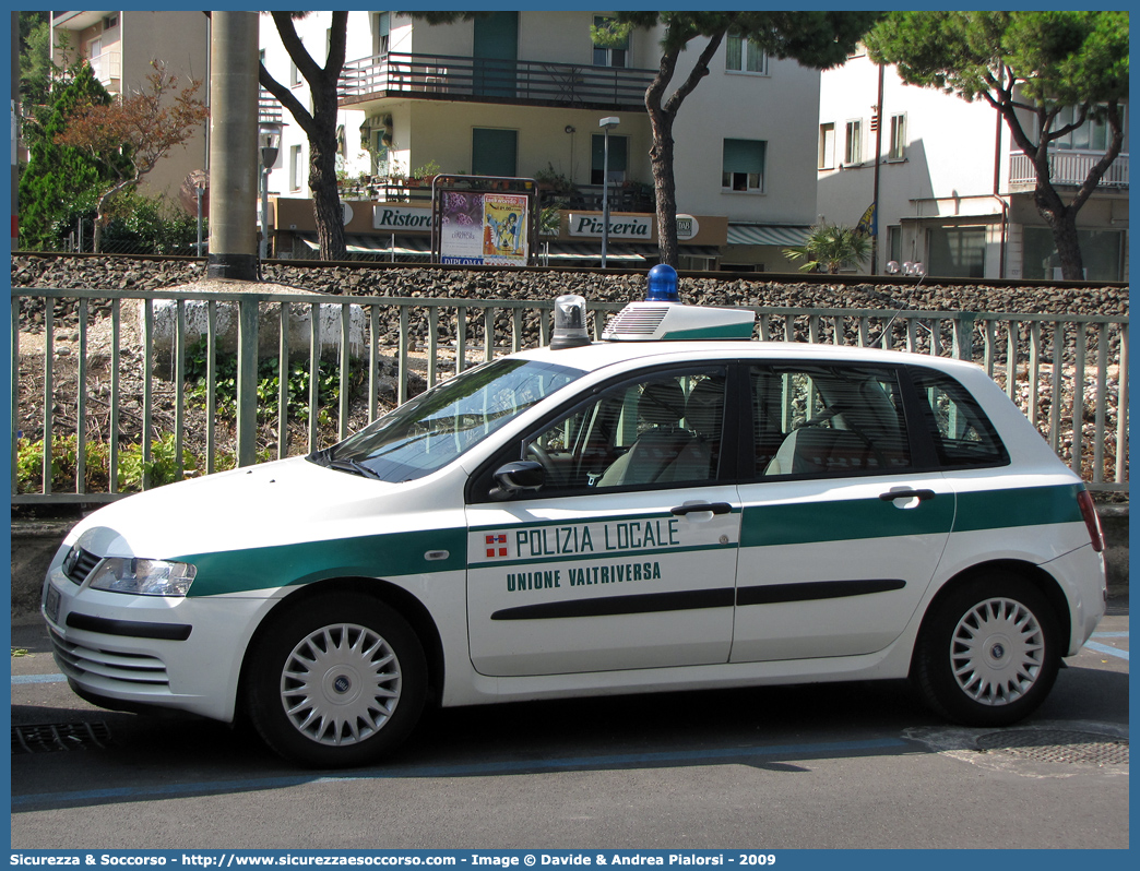 -
Polizia Locale
Unione Comuni Comunità Collinare Valtriversa
Fiat Stilo
Parole chiave: Polizia;Locale;Municipale;Valtriversa;Fiat;Stilo