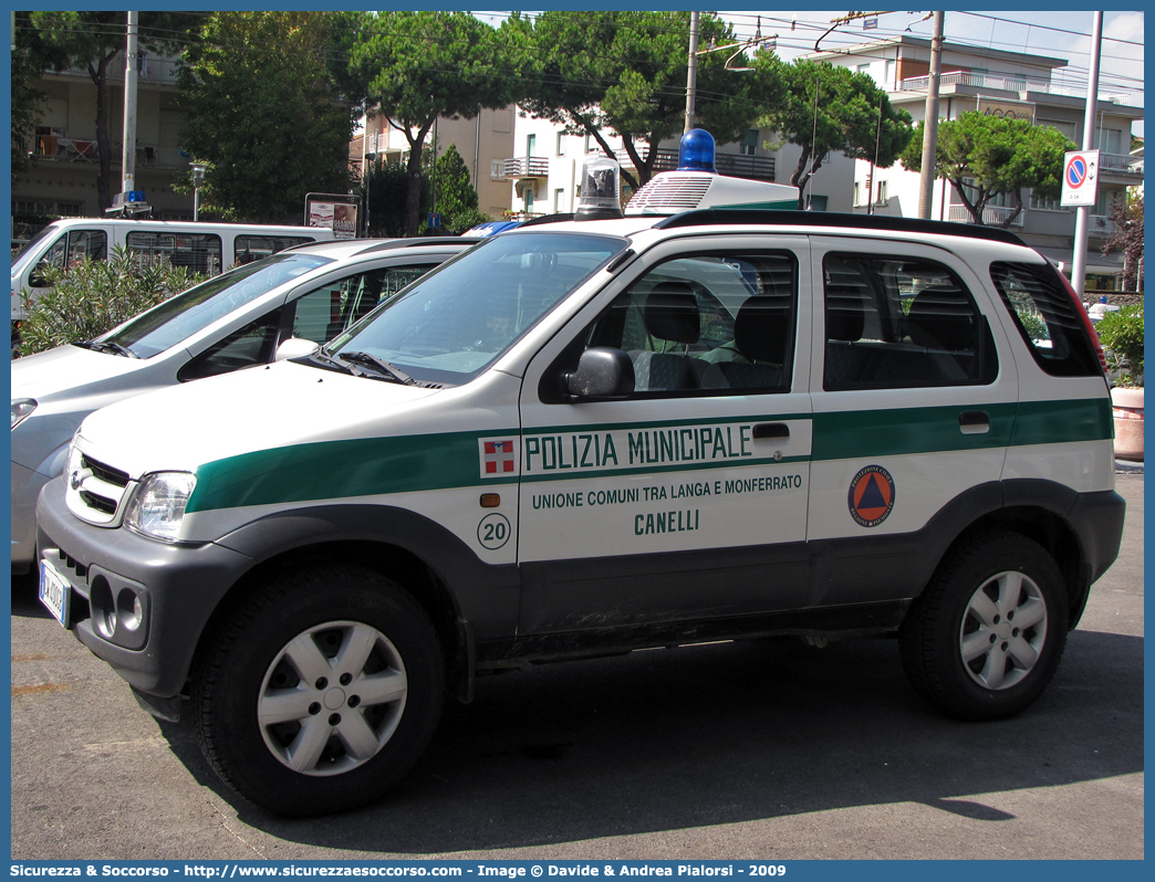 -
Polizia Municipale
Comune di Canelli
Nucleo Protezione Civile
Daihatsu Terios II serie
Parole chiave: Polizia;Locale;Municipale;Langa e Monferrato;Daihatsu;Terios;Protezione;Civile