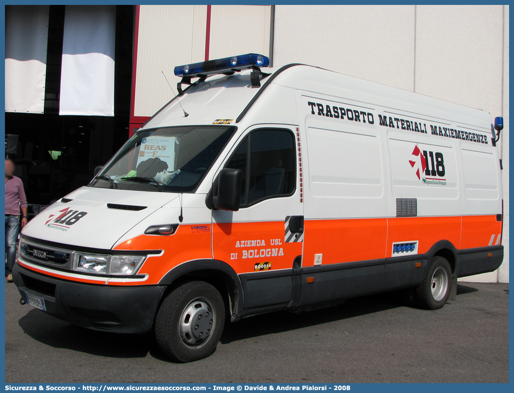 BO 0014
118 Bologna Soccorso
Iveco Daily III serie
Parole chiave: 118;Bologna;Soccorso;Iveco;Daily;Maxiemergenza;Maxiemergenze;Maxi;Emergenza;Emergenze