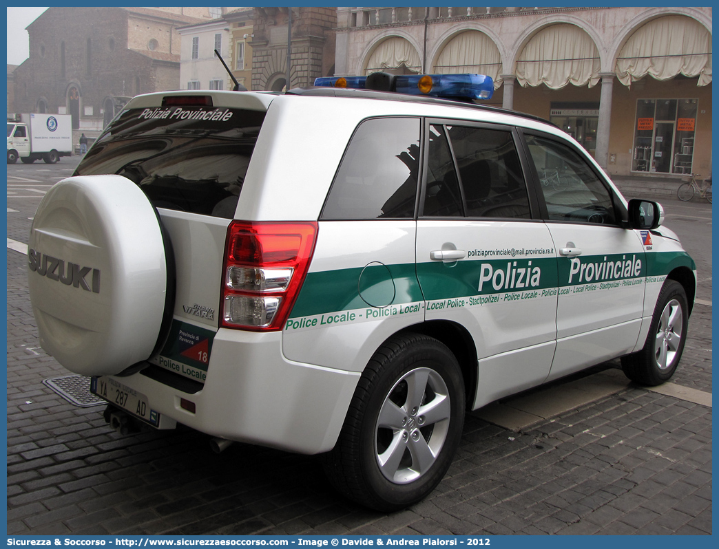 Polizia Locale YA287AD
Polizia Provinciale
Provincia di Ravenna
Suzuki Grand Vitara III serie
Allestitore Focaccia Group S.r.l.
Parole chiave: Polizia;Locale;Provinciale;Ravenna;Suzuki;Grand Vitara;YA287AD;YA 287 AD;Focaccia