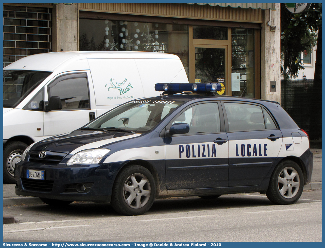 -
Polizia Locale
Comune di Valdagno
Toyota Corolla IX serie
Parole chiave: PL;P.L.;PM;P.M.;Polizia;Municipale;Locale;Valdagno;Toyota;Corolla