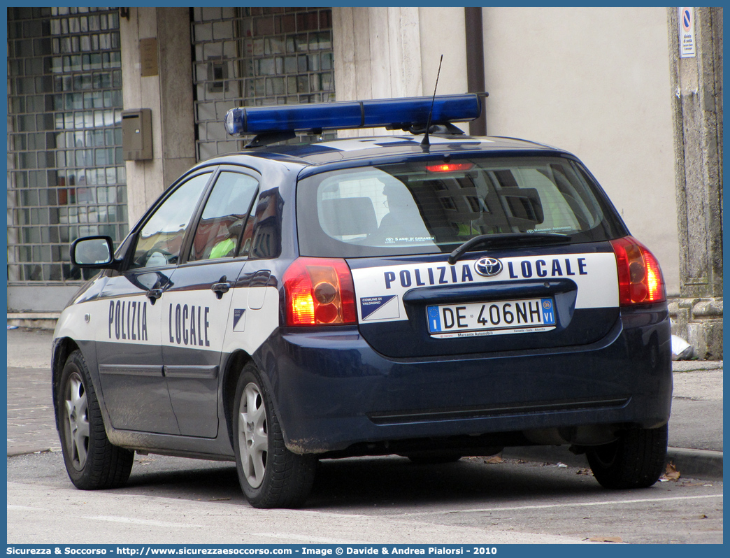 -
Polizia Locale
Comune di Valdagno
Toyota Corolla IX serie
Parole chiave: PL;P.L.;PM;P.M.;Polizia;Municipale;Locale;Valdagno;Toyota;Corolla