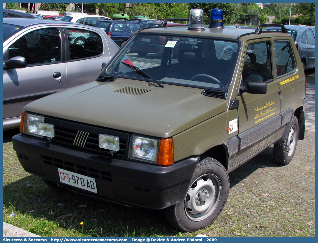 CFS 970AD
Corpo Forestale dello Stato
Parco Nazionale delle Foreste Casentinesi
Fiat Panda 4x4 II serie
Parole chiave: Corpo;Forestale;Stato;Corpo Forestale dello Stato;CFS;C.F.S.;Fiat;Panda