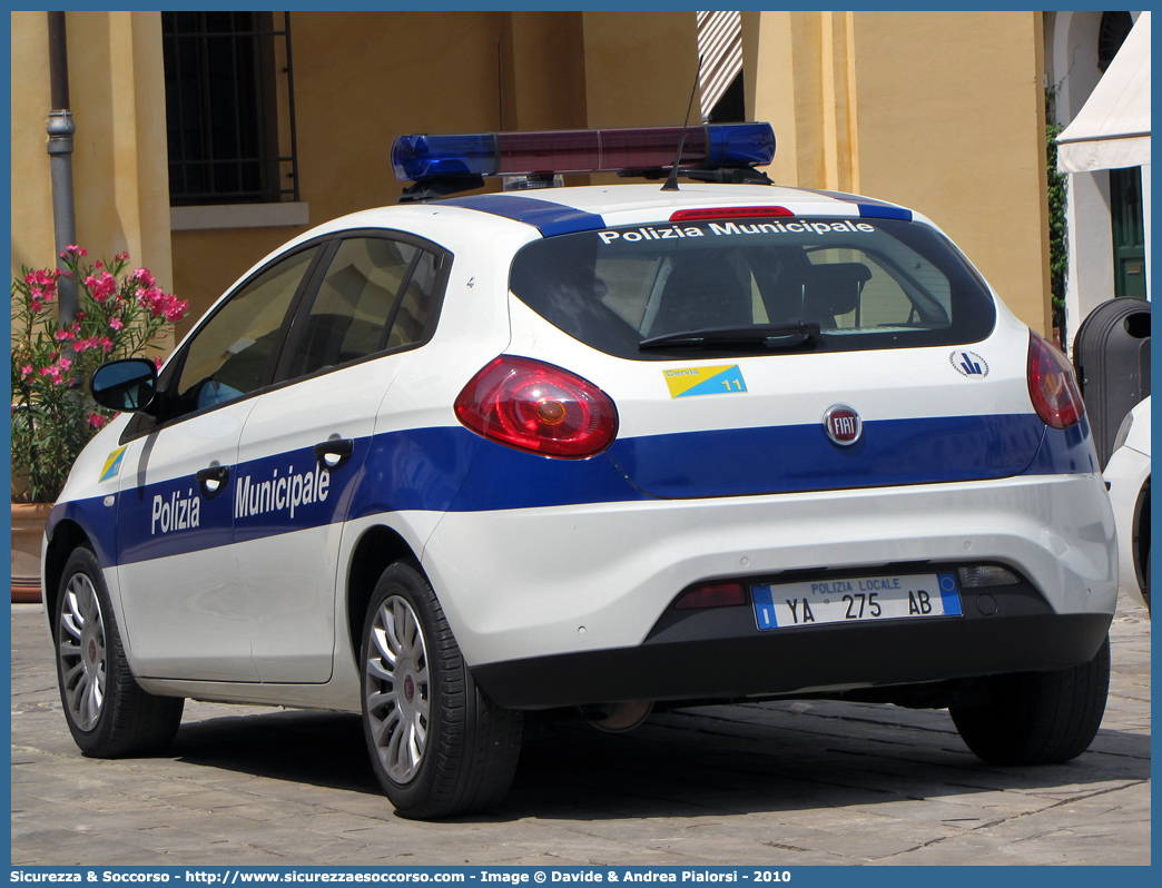 Polizia Locale YA275AB
Polizia Municipale
Comune di Cervia
Fiat Nuova Bravo
Allestitore Focaccia Group S.r.l.
Parole chiave: Polizia;Municipale;Locale;Cervia;Fiat;Nuova Bravo;Focaccia;YA275AB;YA 275 AB