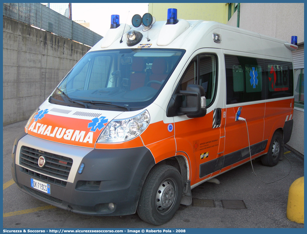 MO 1604
118 Modena Soccorso
Fiat Ducato III serie
Allestitore Orion S.r.l.
Parole chiave: 118;Modena;Soccorso;Ambulanza;Fiat;Ducato;X250;X 250;Orion