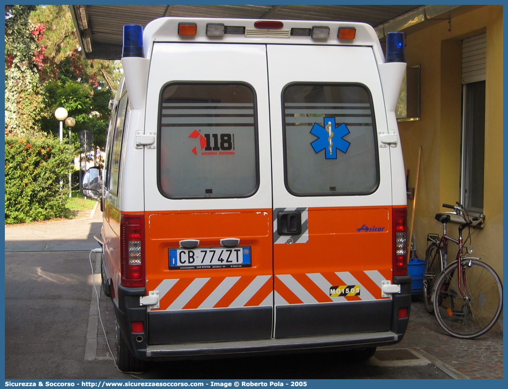 MO 1505
118 Modena Soccorso
Fiat Ducato II serie restyling
Parole chiave: 118;Modena;Soccorso;Ambulanza;Fiat;Ducato