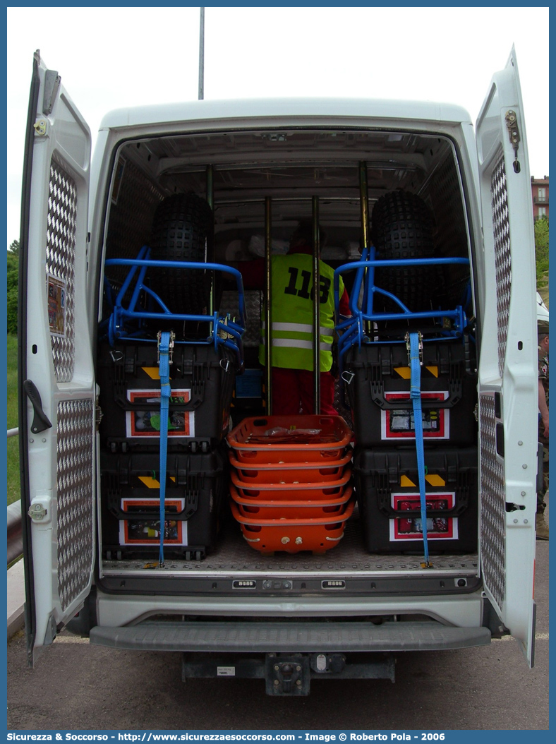 BO 2216
118 Bologna Soccorso
Iveco Daily III serie
Parole chiave: 118;Bologna;Soccorso;Iveco;Daily;GECAV;Gestione;Emergenze;Cantieri;Alta Velocità;Variante di Valico;Galleria