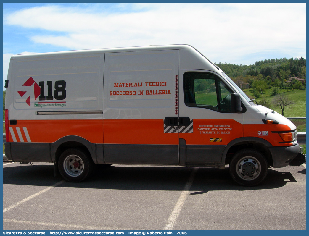 BO 2216
118 Bologna Soccorso
Iveco Daily III serie
Parole chiave: 118;Bologna;Soccorso;Iveco;Daily;GECAV;Gestione;Emergenze;Cantieri;Alta Velocità;Variante di Valico;Galleria