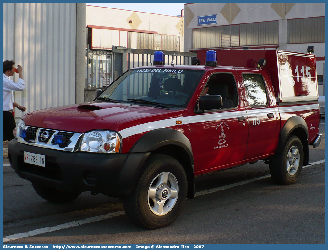 VF Z88TN
Vigili del Fuoco Volontari Nave San Rocco
Nissan Navara I serie restyling

Parole chiave: VF;V.F.;Vigili del Fuoco;Vigili;Fuoco;Volontari;Nave San Rocco;Nissan;Navara II serie;Z88TN