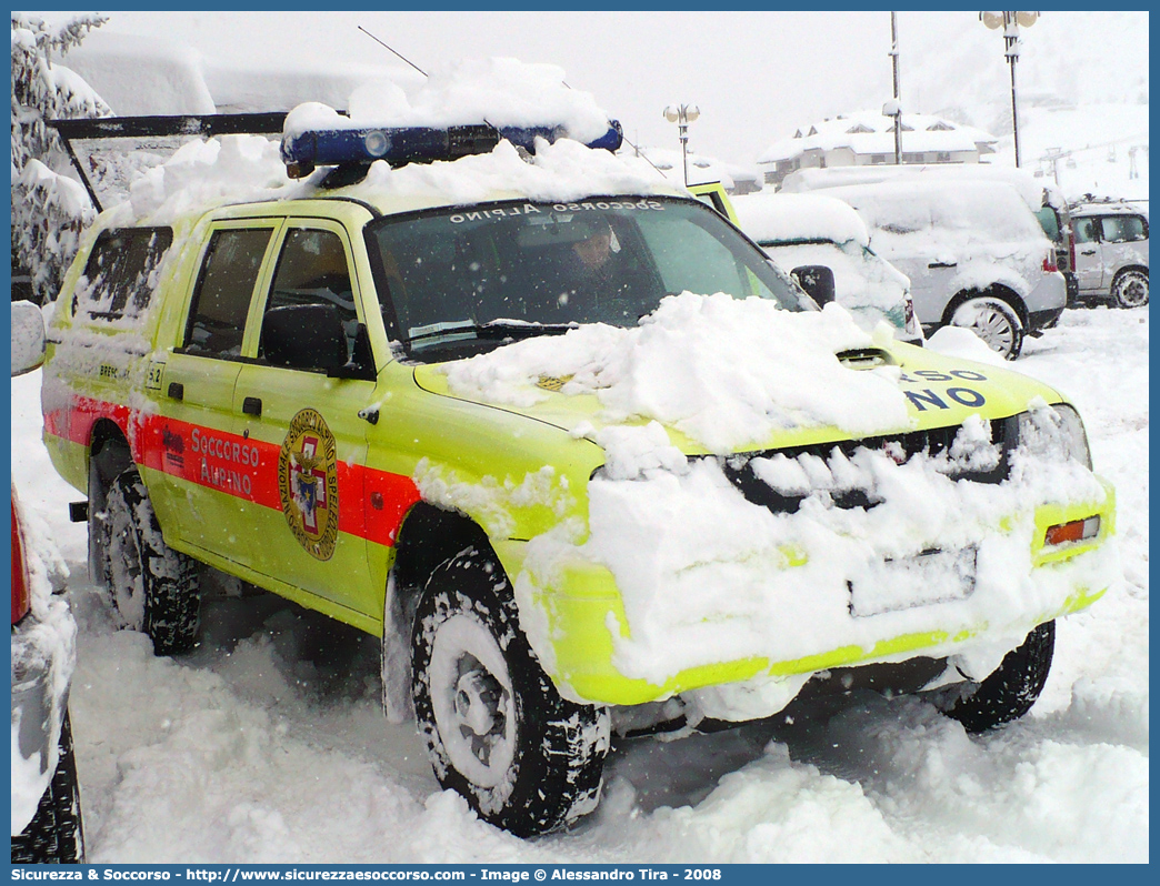 5.2
Corpo Nazionale
Soccorso Alpino e Speleologico
Delegazione Alpina V Bresciana
Mitsubishi L200 III serie
Parole chiave: CNSAS;C.N.S.A.S.;Corpo;Nazionale;Soccorso;Alpino;Speleologico;Lombardia;SASL;S.A.S.L.;Mitsubishi;L200