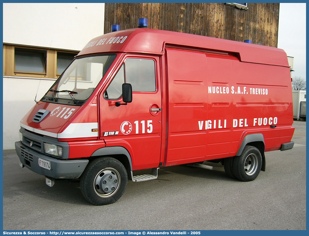 VF 19174
Corpo Nazionale Vigili del Fuoco
Nucleo Speleo Alpino Fluviale
Renault B110
Parole chiave: VVF;V.V.F.;Corpo;Nazionale;Vigili;del;Fuoco;Renault;B110;SAF;S.A.F.;Speleo;Alpino;Fluviale