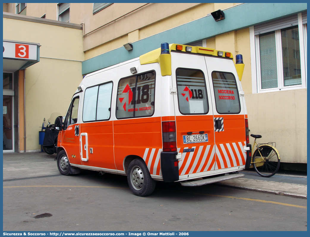 MO 1803
118 Modena Soccorso
Fiat Ducato II serie
Parole chiave: 118;Modena;Soccorso;Ambulanza;Fiat;Ducato