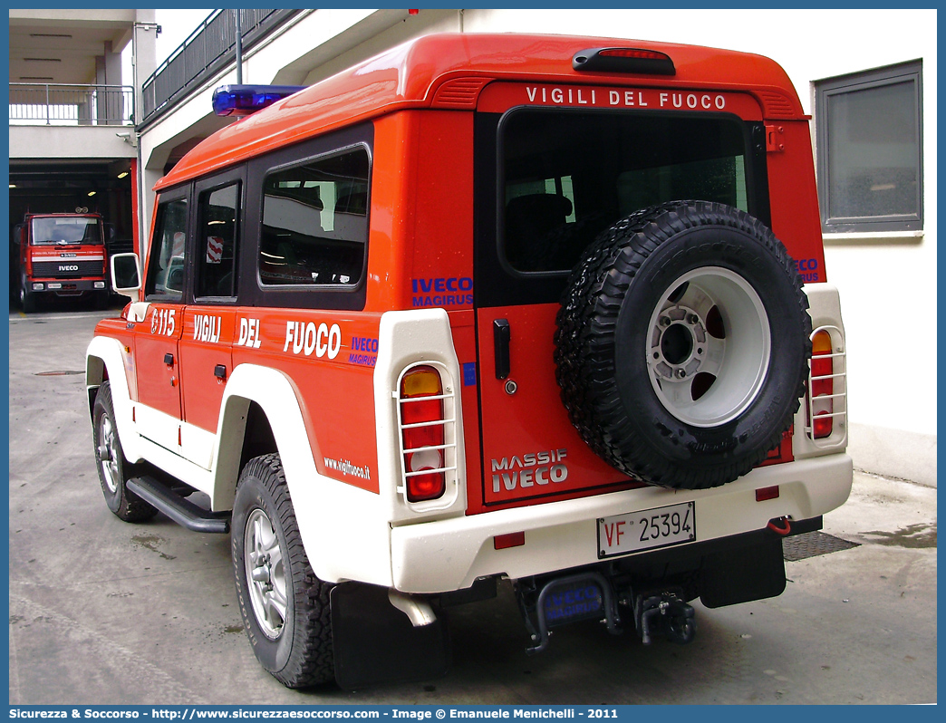 VF 25394
Corpo Nazionale Vigili del Fuoco
Iveco Massif
(variante)
Parole chiave: VVF;V.V.F.;Corpo;Nazionale;Vigili;del;Fuoco;Iveco;Massif