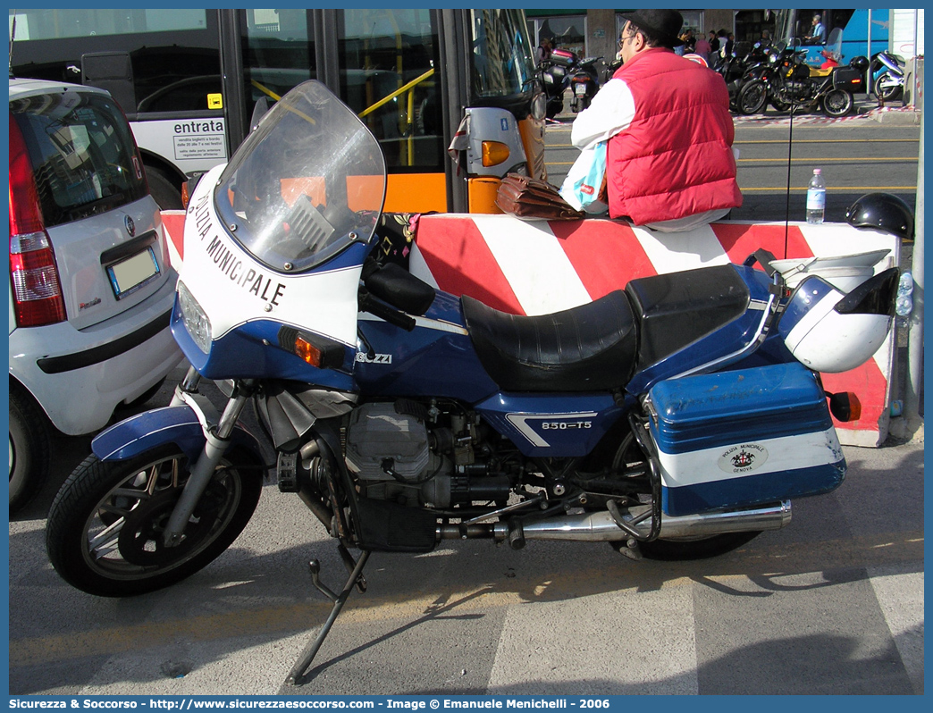 -
Polizia Municipale
Comune di Genova
Moto Guzzi 850-T5
Parole chiave: Polizia;Municipale;Locale;Genova;Moto Guzzi;850-T5