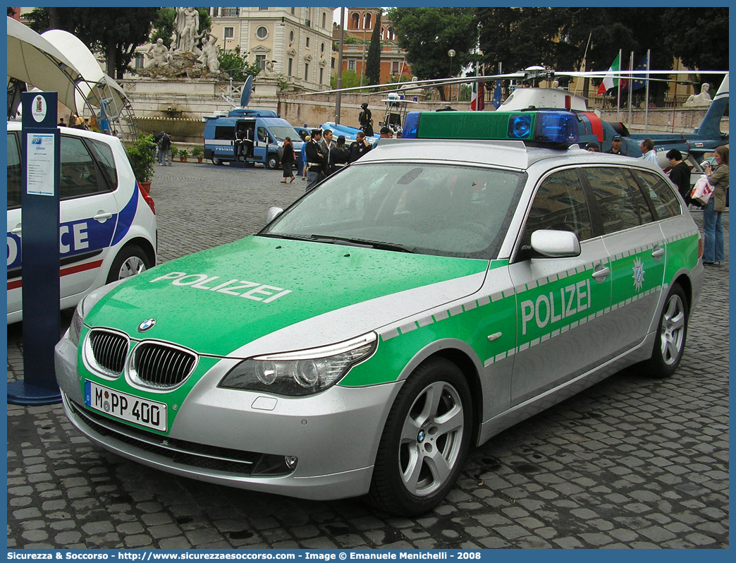 -
Bundesrepublik Deutschland
Landespolizei Bayern
BMW 5 series E60 Touring
Parole chiave: Repubblica;Federale;Germania;Bundesrepublik;Deutschland;Landespolizei;Polizei;Bayern;BMW;5;E60;Touring