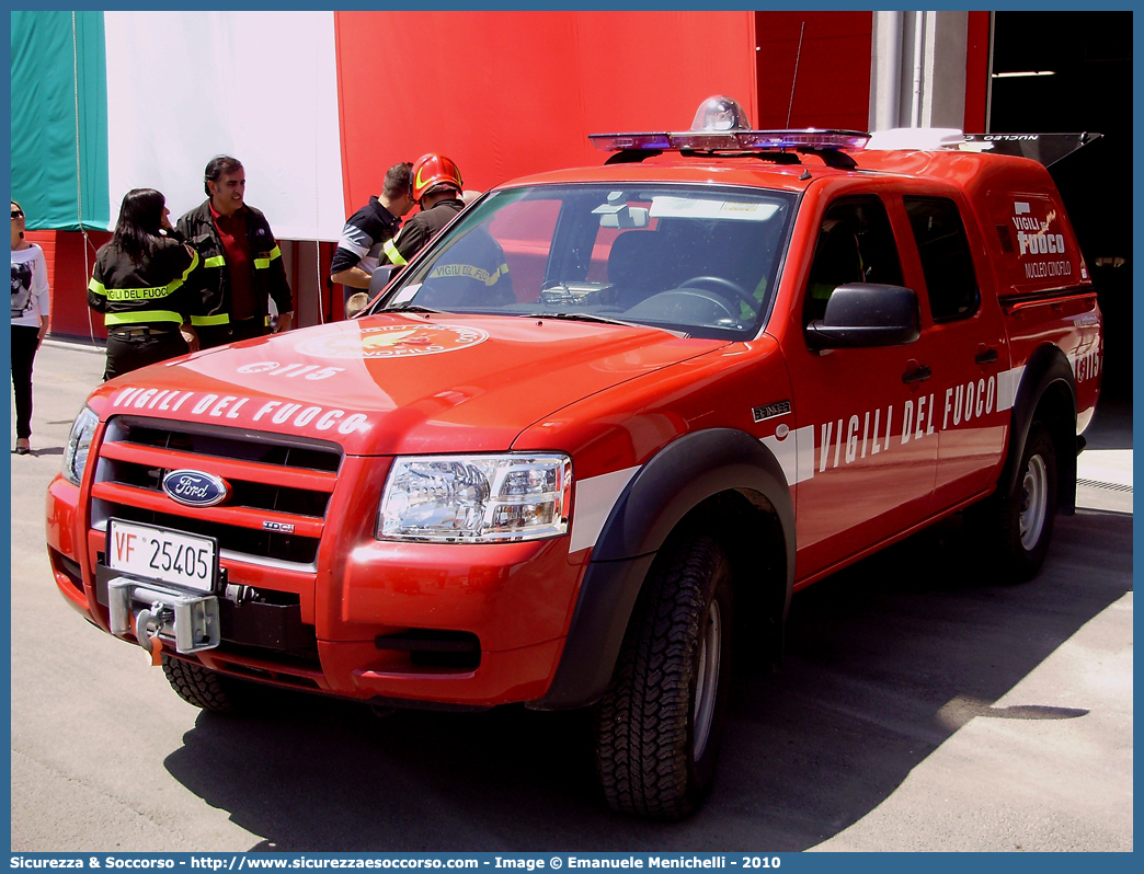 VF 25405
Corpo Nazionale Vigili del Fuoco
Nucleo Cinofili
Ford Ranger II serie
Parole chiave: VVF;V.V.F.;Corpo;Nazionale;Vigili;del;Fuoco;Ford;Ranger;Cinofili