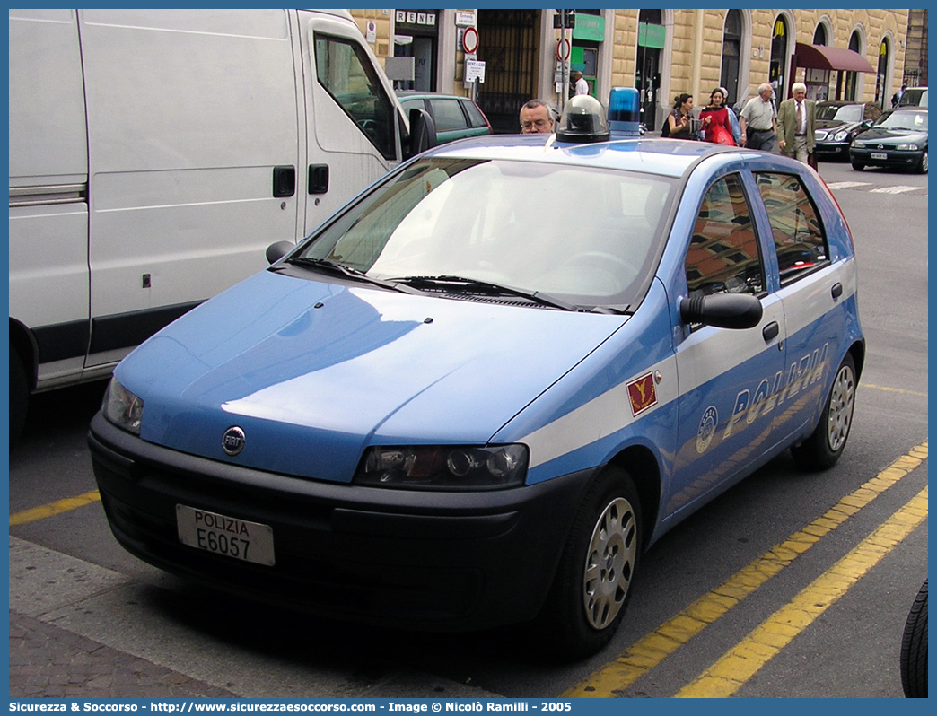 Polizia E6057
Polizia di Stato
Polizia Ferroviaria
Fiat Punto II serie
Parole chiave: Polizia;Stato;Polizia di Stato;Ferroviaria;Polfer;Fiat;Punto;E6057