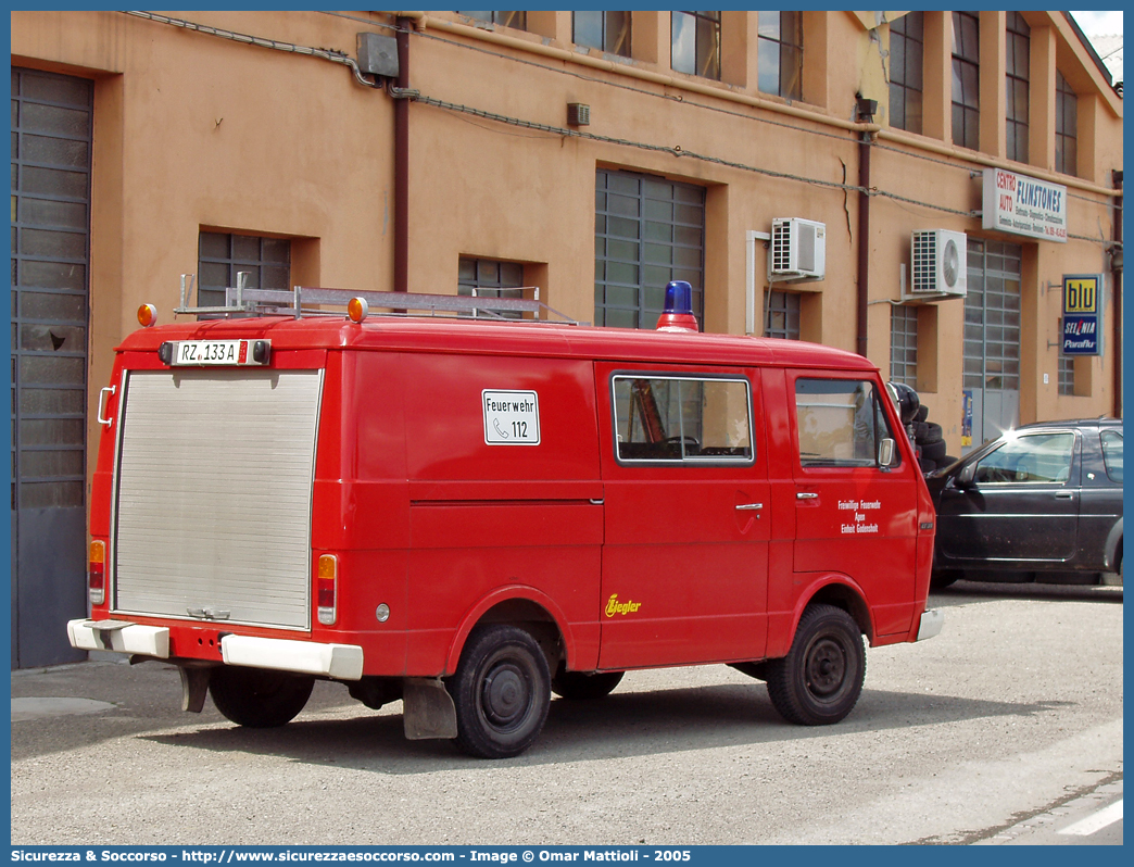 -
Republik Österreich
Feuerwher Apen
Volkswagen LT 31
Conversion by Ziegler
Parole chiave: Republik;Österreich;Feuerwher;Apen;Volkswagen;LT;31;Ziegler