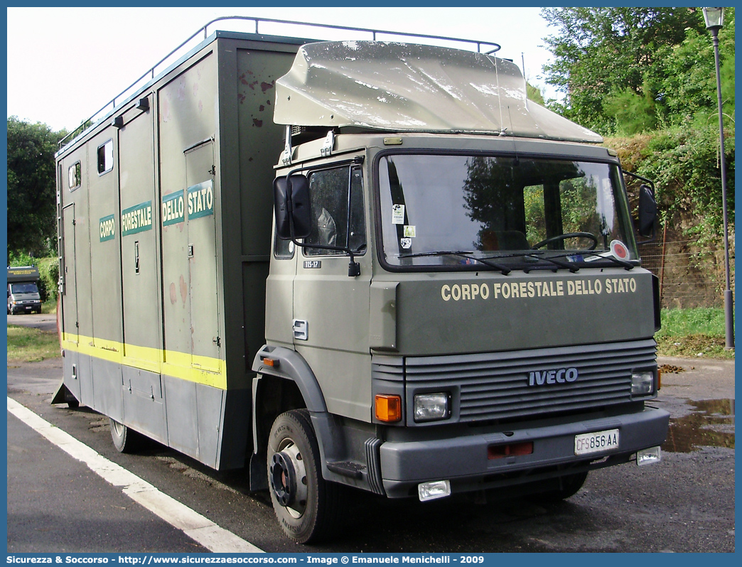 CFS 856AA
Corpo Forestale dello Stato
Reparto a Cavallo
Iveco 115-17
Parole chiave: Corpo;Forestale;Stato;Corpo Forestale dello Stato;CFS;C.F.S.;Reparto a Cavallo;Cavallo;Ippomontato;Iveco;115-17;115 - 17